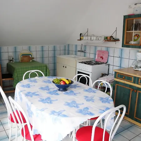 In Fonyod/balaton 33083 Apartment *
