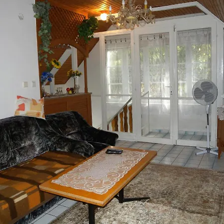 Apartment In Fonyod/balaton 33083